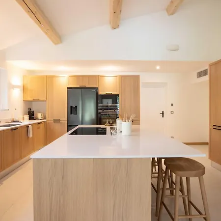 Sumptuous Facing The Bay Of Canebiers Saint-Tropez