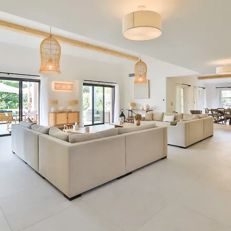 Vila Sumptuous Facing The Bay Of Canebiers *