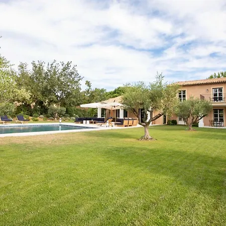 Sumptuous Facing The Bay Of Canebiers Villa *