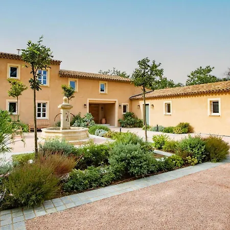 Вилла Sumptuous Facing The Bay Of Canebiers Сен-Тропе