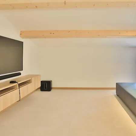 Вилла Sumptuous Facing The Bay Of Canebiers Сен-Тропе