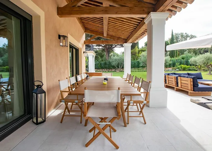 Sumptuous Facing The Bay Of Canebiers